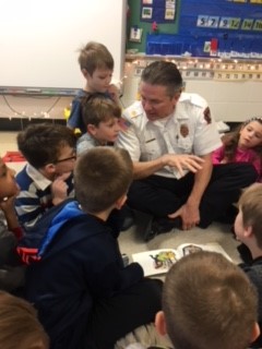 ECC students and Fire Chief Kelly